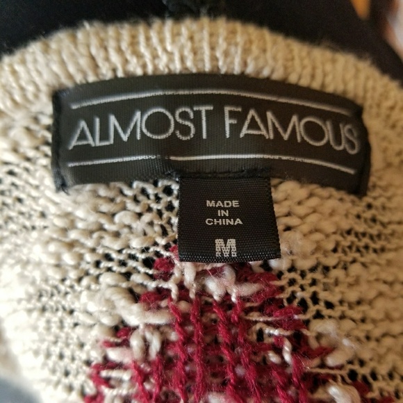 🔺️Tribal Print Knitted Cardigan🔺️ - Picture 3 of 3